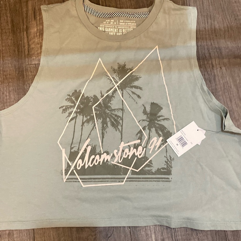 Volcom organic cotton crop y shirt m  T-shirt nwt